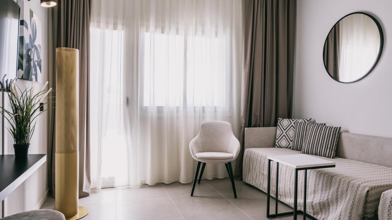 Mangia'S Himera Resort Campofelice Di Roccella Εξωτερικό φωτογραφία